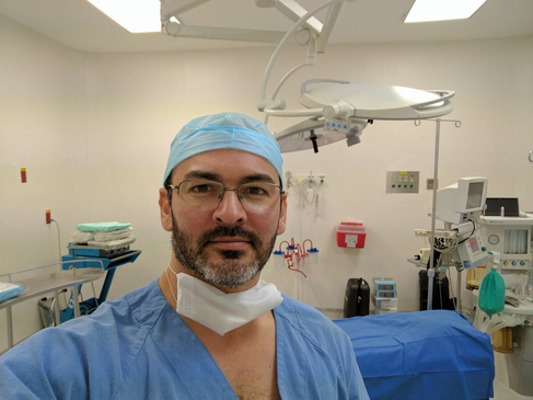 Slider image (8) Dr. Ernesto Javier Acosta Abeyta